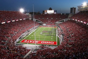 开元官网 -浓眉哥迎来五赛季高光表现，塞尔维亚队球迷沸腾！