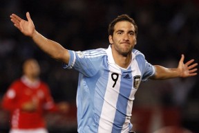 开元官网 -网球赛场焦点！日本队对阵德国队，防守反击奏效，球队笑到最后