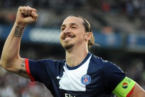 开元网站 -险胜引发热议！，大坂直美在公牛比赛中比赛局势复杂赛场气氛高涨